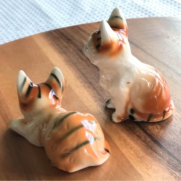 Tabby Cat/Kitten Bone China Figurines (2) Vintage,Made In Taiwan - Picture 3 of 10